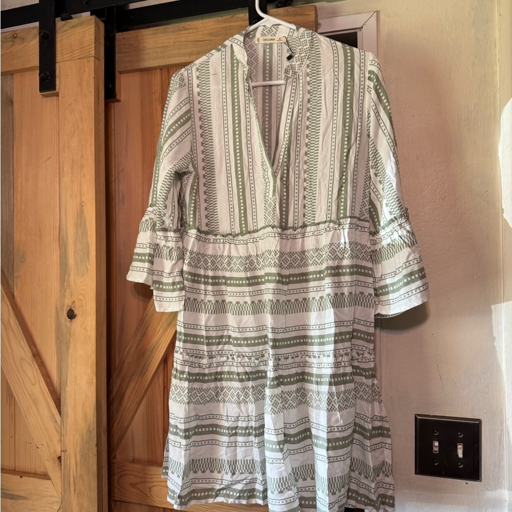 Green and White Casual Sundress with Bell Sleeves